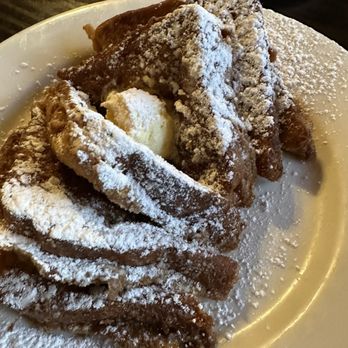 Mountain Top Cafe - French toast - American Near Me - Phelan, California