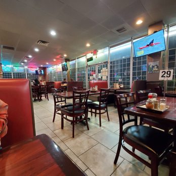 LA Spicy Crawfish - Cajun/Creole Near Me - Houston, Texas