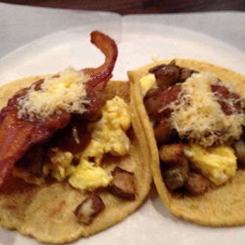Guisados - Breakfast tacos. Papas y Ticino.2 for 1 during 9-11. 2.45!! So damn good.You know you want to tap that ;-) - Tacos Near Me - Burbank, California