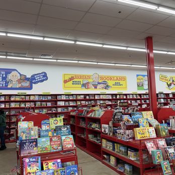 Ollie's Bargain Outlet - Books - Discount Store Near Me - Streamwood, Illinois Ollie's Bargain Outlet - Books - Discount Store Near Me - Streamwood, Illinois