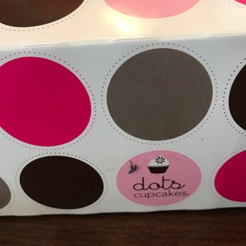 Dots Cupcakes - the box ... we ate the 3 mini - Cupcakes Near Me - Pasadena, California