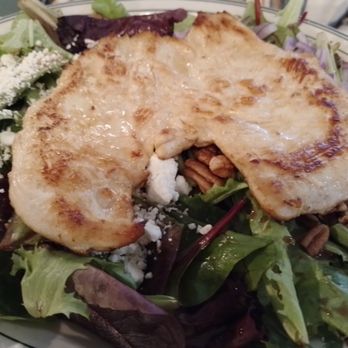 Versailles - Versailles Salad - UpClose - Cuban Near Me - Miami, Florida