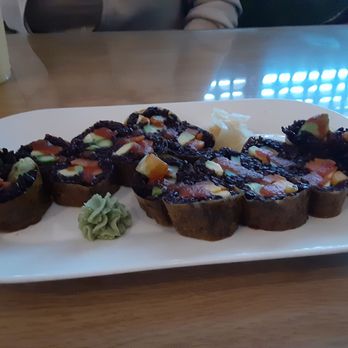 Sun Cuisines - Veggie sun roll combination "Veggie Combo" - Thai Near Me - Buffalo, New York