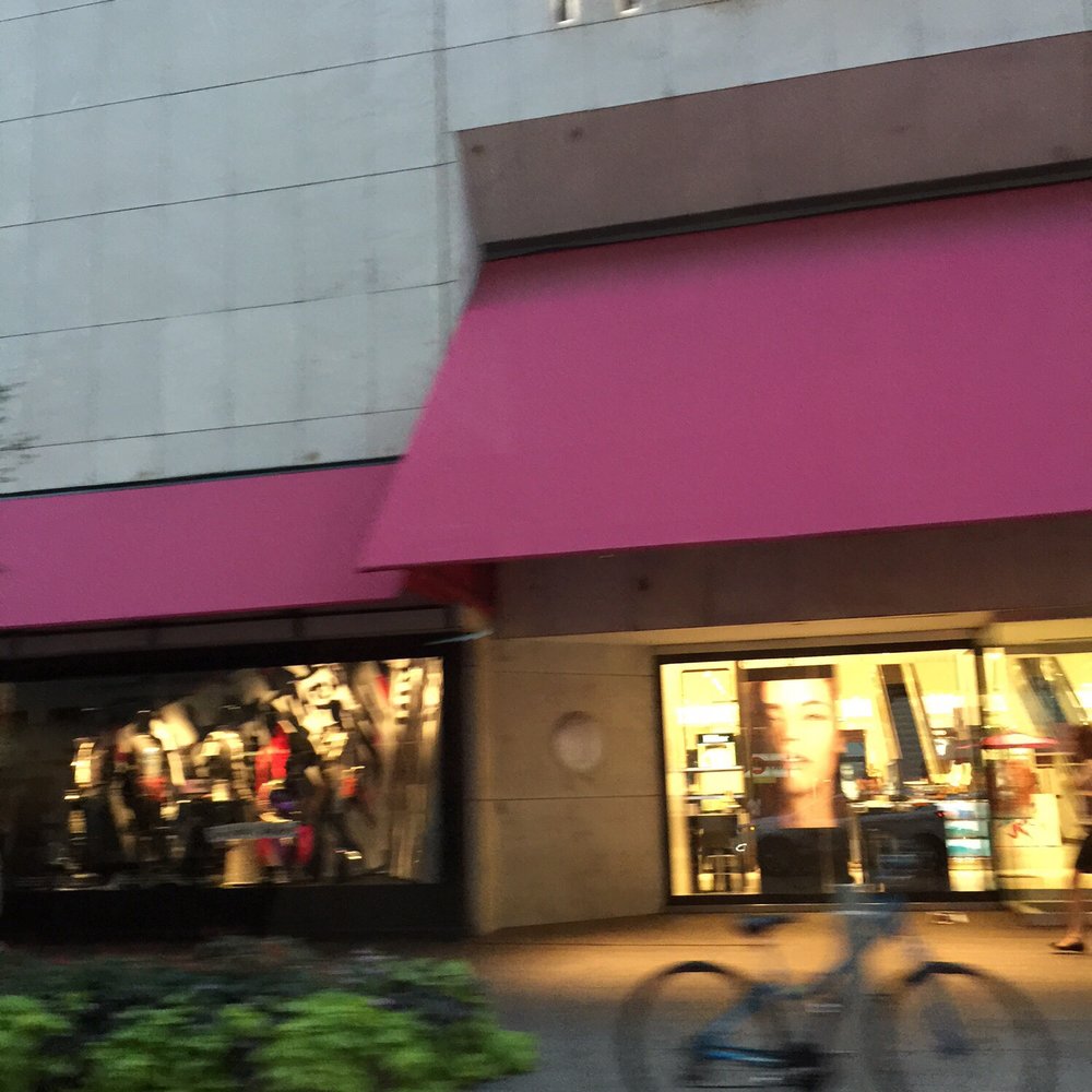 Holt Renfrew - Women's Clothing Near Me - Toronto, Ontario Holt Renfrew - Women's Clothing Near Me - Toronto, Ontario