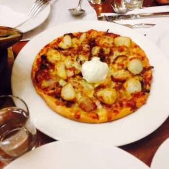 Dickens Inn - Kiwi pizza - Bars Near Me - Whangarei, NTL Dickens Inn - Kiwi pizza - Bars Near Me - Whangarei, NTL