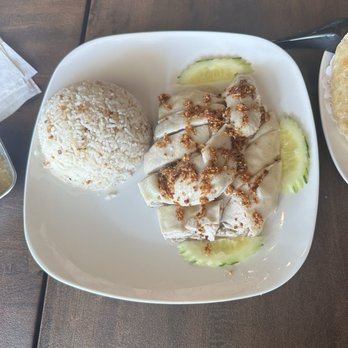 Kari House - Hainanese Chicken - Malaysian Near Me - Sugar Hill, Georgia Kari House - Hainanese Chicken - Malaysian Near Me - Sugar Hill, Georgia