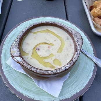 Grain On The Rocks - HH clam chowder - American Near Me - Lewes, Delaware Grain On The Rocks - HH clam chowder - American Near Me - Lewes, Delaware