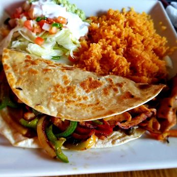 Coco Bongo - Fajita quesadilla - Mexican Near Me - Raleigh, North Carolina