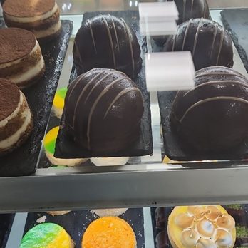 My Cravingz - Lots of goodies - Bakeries Near Me - Manassas, Virginia My Cravingz - Lots of goodies - Bakeries Near Me - Manassas, Virginia