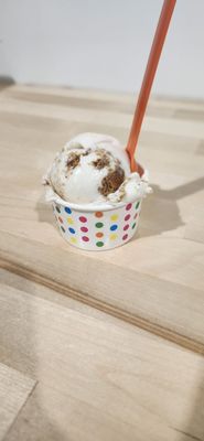 Scoops On Tap by null