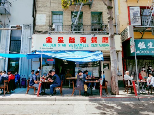 Photo of Golden Star Vietnamese Restaurant - San Francisco, CA, US. Outdoor dining on a Saturday.