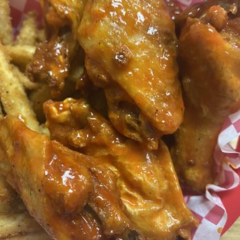 Mack’s Wings - Medium wings - Chicken Wings Near Me - Tulsa, Oklahoma Mack’s Wings - Medium wings - Chicken Wings Near Me - Tulsa, Oklahoma