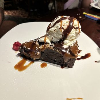 Pappadeaux Seafood Kitchen - Brownie - Seafood Near Me - Richardson, Texas Pappadeaux Seafood Kitchen - Brownie - Seafood Near Me - Richardson, Texas