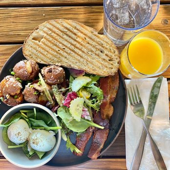 PublicUs - Coffee & Tea Near Me - Las Vegas, Nevada