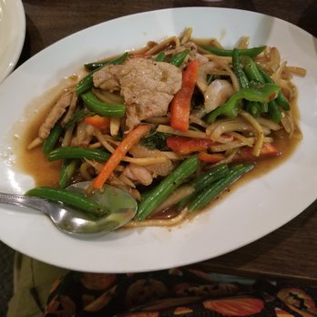 Thai Plates Cuisine - Spicy Basil - Thai Near Me - Mesa, Arizona