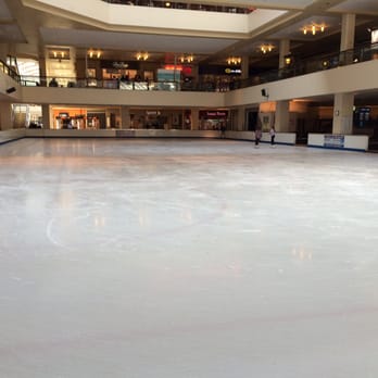 Lloyd Center - Ice rink! - Shopping Centers Near Me - Portland, Oregon Lloyd Center - Ice rink! - Shopping Centers Near Me - Portland, Oregon