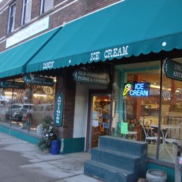Front of the store, view looking southwest. Front of the store, view looking southwest.