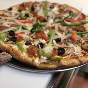 Raffallo's Pizza - Raffallos pizza special - Pizza Near Me - Los Angeles, California Raffallo's Pizza - Raffallos pizza special - Pizza Near Me - Los Angeles, California