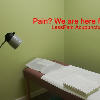 LessPain Acupucnture - Examine room(Green) - Pain Management Near Me - Brea, California