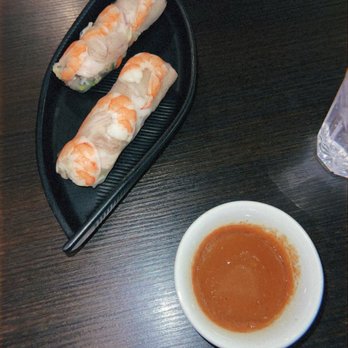 Hanoi Kitchen - A4.  Shrimp & Pork Spring Rolls(2) - Goi cuon - Vietnamese Near Me - Claremont, California