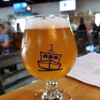 Low Tide Brewing - Isle of Pale ale - Breweries Near Me - Johns Island, South Carolina Low Tide Brewing - Isle of Pale ale - Breweries Near Me - Johns Island, South Carolina