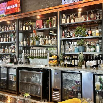Hen Quarter Prime - Bar - Southern Near Me - Washington, DC, District of Columbia