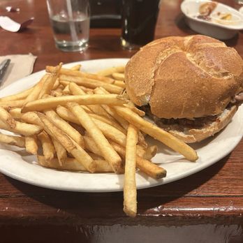 Bailey's Smokehouse - Pulled Short Rib Sandwich - Barbeque Near Me - Blauvelt, New York