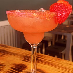 La Toxica Mariscos y Micheladas - Strawberry Margarita