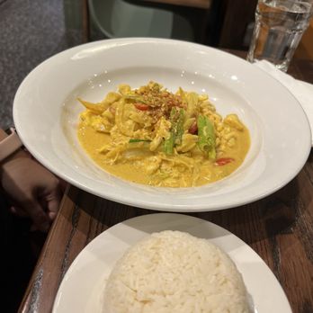 Imm Thai NYC - Pad Crab curry - Thai Near Me - New York, New York Imm Thai NYC - Pad Crab curry - Thai Near Me - New York, New York