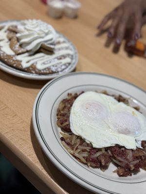 The Magnolia Pancake Haus by null