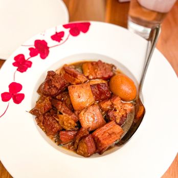 Hong Bao Kitchen - a bowl of stew and a glass of water - Asian Fusion Near Me - S Highland, California Hong Bao Kitchen - a bowl of stew and a glass of water - Asian Fusion Near Me - S Highland, California