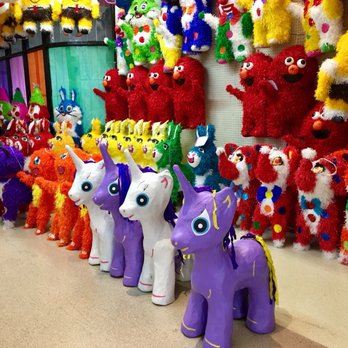 Dulcelandia - Happy pinatas - Candy Stores Near Me - Chicago, Illinois