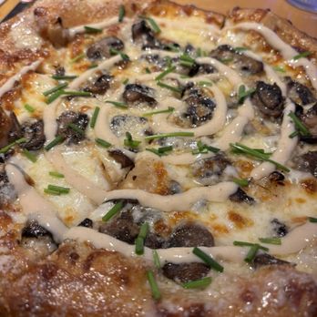 Mellow Mushroom Pigeon Forge - Shroom pizza! Mmmm Holy Shiitake! - Pizza Near Me - Pigeon Forge, Tennessee Mellow Mushroom Pigeon Forge - Shroom pizza! Mmmm Holy Shiitake! - Pizza Near Me - Pigeon Forge, Tennessee