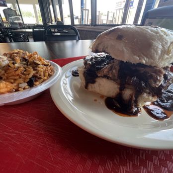 Grand Prize Barbeque - Brisket sandwich - Barbeque Near Me - Texas City, Texas
