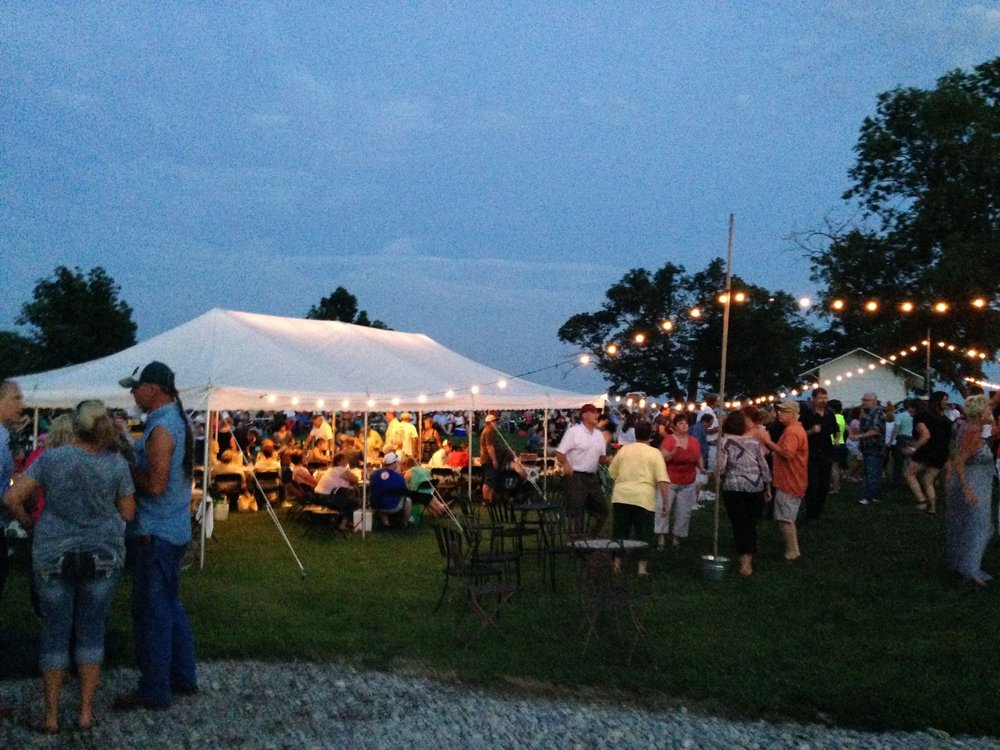 Ardon Creek Vineyard & Winery - vineyard in Letts, IA