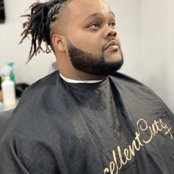 Xcellent Cuts - Taper + beard trim