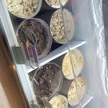 Baskin-Robbins - Ice Cream & Frozen Yogurt Near Me - Tukwila, Washington