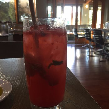Pasta Moon - Raspberry Nojito - Italian Near Me - Half Moon Bay, California Pasta Moon - Raspberry Nojito - Italian Near Me - Half Moon Bay, California