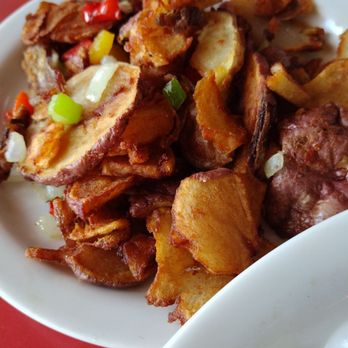 DeDe’s Farmhouse Cafe - Country potatoes - Breakfast & Brunch Near Me - Parowan, Utah DeDe’s Farmhouse Cafe - Country potatoes - Breakfast & Brunch Near Me - Parowan, Utah
