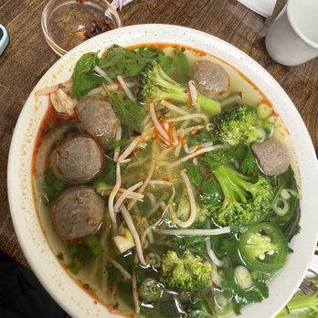 Rang Dong Restaurant - Vietnamese Near Me - Alameda, California