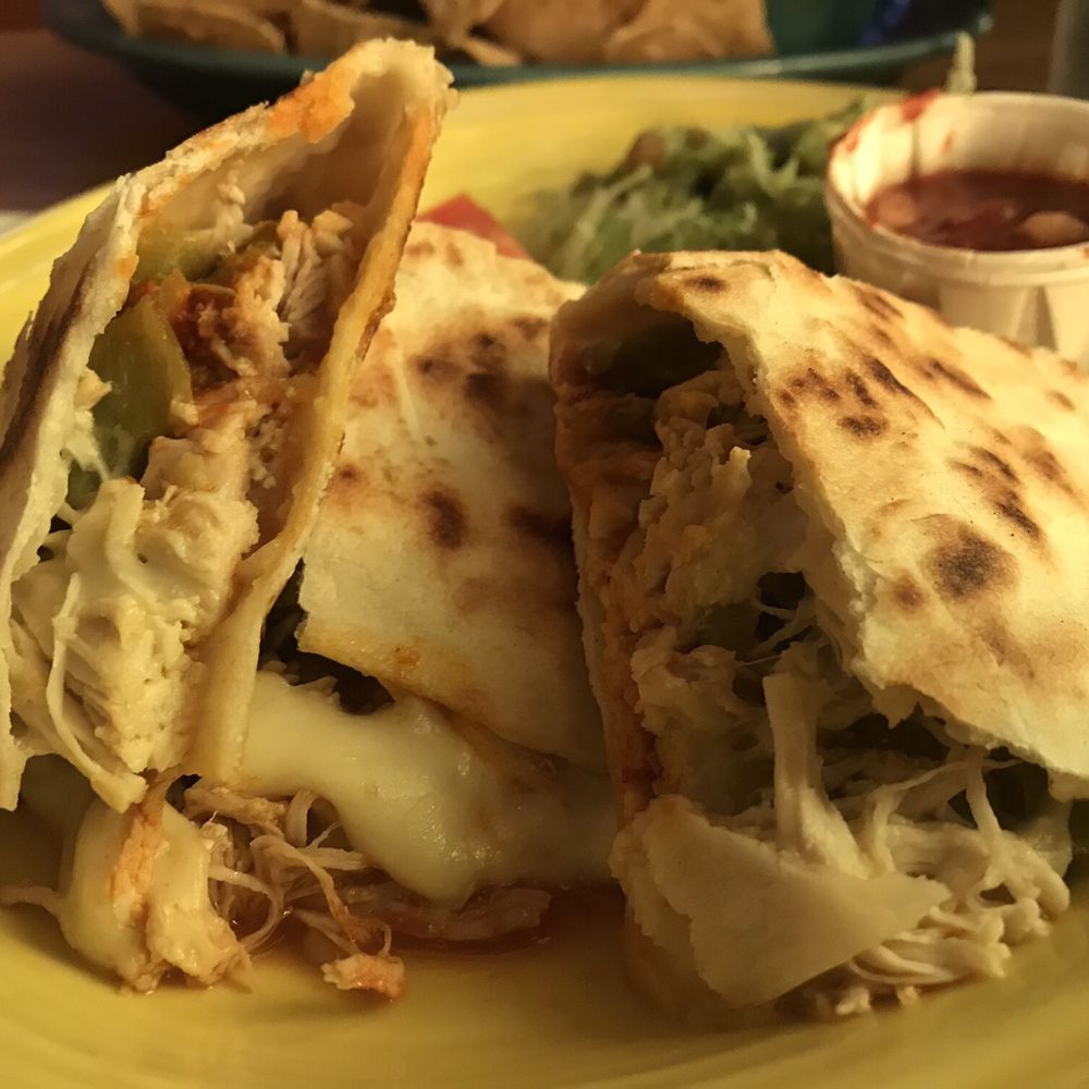 Tomasita's - Chicken quesadillas. Wet, dry shredded chicken. Fail. - New Mexican Cuisine Near Me - Santa Fe, New Mexico Tomasita's - Chicken quesadillas. Wet, dry shredded chicken. Fail. - New Mexican Cuisine Near Me - Santa Fe, New Mexico