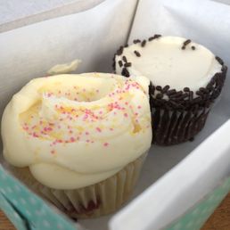 Gluten Free Chocolate Cupcake