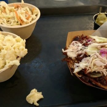 Pasture at Marksbury Farm - Pulled pork, slaw and mac and cheese! - Butcher Near Me - Lancaster, Kentucky Pasture at Marksbury Farm - Pulled pork, slaw and mac and cheese! - Butcher Near Me - Lancaster, Kentucky