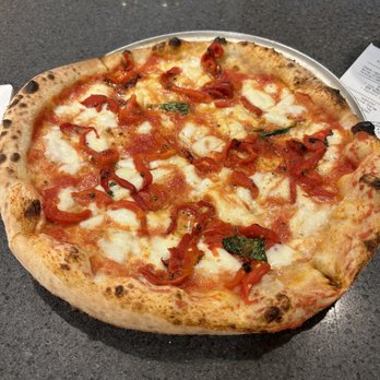 Settebello - Margarita with red bell peppers - Pizza Near Me - Saint Paul, Minnesota