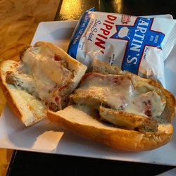 Sausage parm. Rubbery with virtually no sauce.