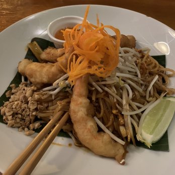 Mango Thai - Pad Thai Shrimp Tempura - Thai Near Me - Saint Paul, Minnesota