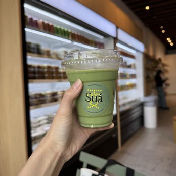 Suá Superette - Sua Matcha Latte - 1/5 because no matcha flavor at all - Chinese Near Me - Los Angeles, California Suá Superette - Sua Matcha Latte - 1/5 because no matcha flavor at all - Chinese Near Me - Los Angeles, California