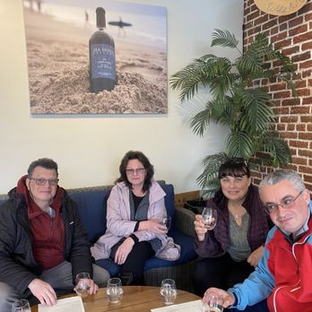 Sea Shell Cellars - Wine Tasting Room Near Me - Paso Robles, California