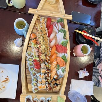 Ichigo Sushi - Sushi - Sushi Bars Near Me - Chantilly, Virginia Ichigo Sushi - Sushi - Sushi Bars Near Me - Chantilly, Virginia