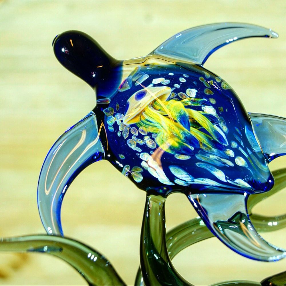 DAVE MAGEE GLASS BLOWING Updated October 2024 66 Harbor Blvd